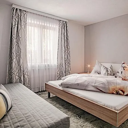 Apartament Nr 4 *